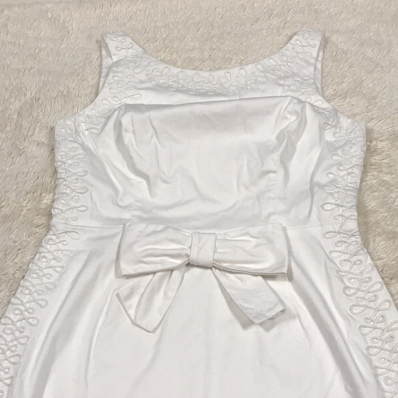 Lilly Pulitzer Classic White Sheath Bow Dress 6 - Picture 2 of 9